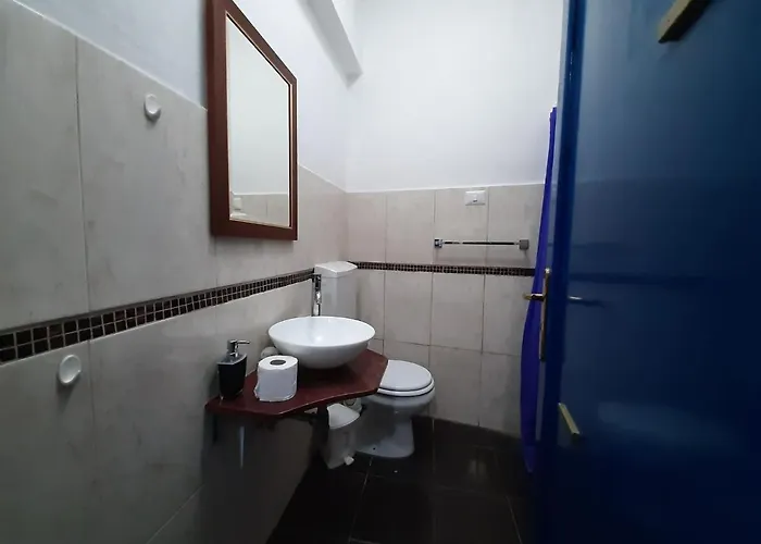 Holiday Three-Bedroom Home